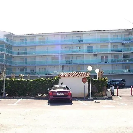 La Cenia